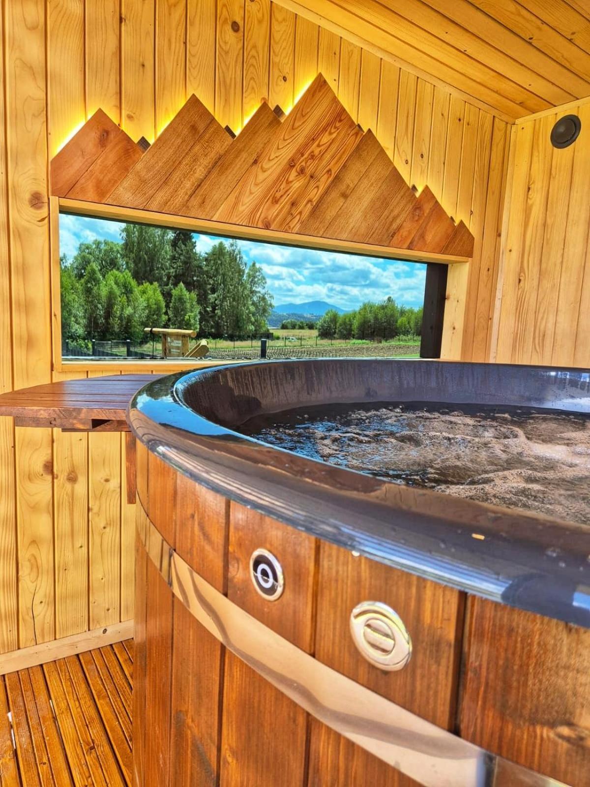 Apartment House Beskidy - Dom Z Drzewa Ksiezycowego Z Sauna I Balia Jacuzzi!! *